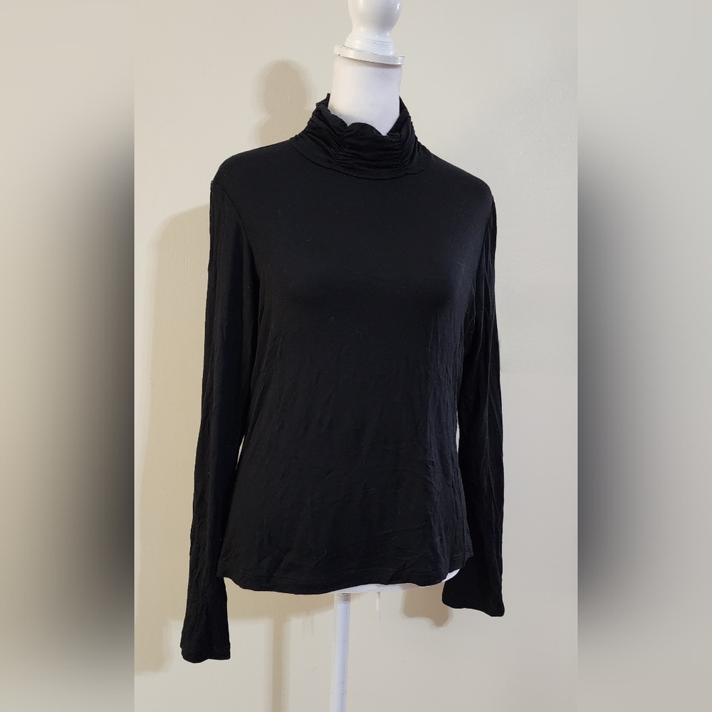 Leo & Nicole Black Ruched Mock Neck Long Sleeve Knit Top Women's Size Petite M